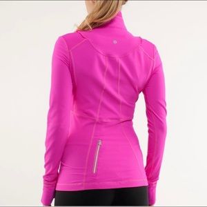 LULULEMON WARM HEART COLD HANDS 1/2 ZIPPER RUNNING